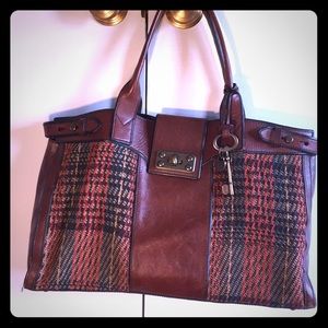 Fossil tote— looks vintage!